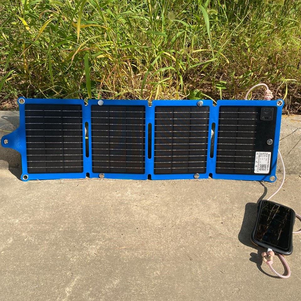 לוח סולארי נייד 20W