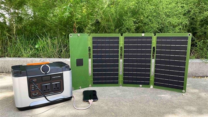 לוח סולארי נייד 30W